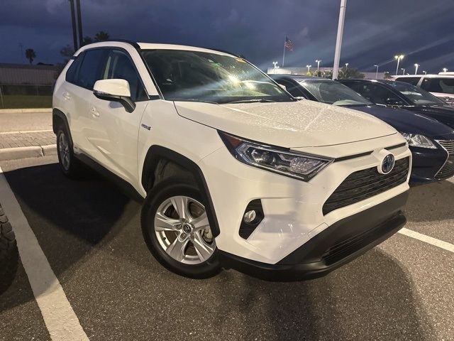 2021 Toyota RAV4 Hybrid XLE