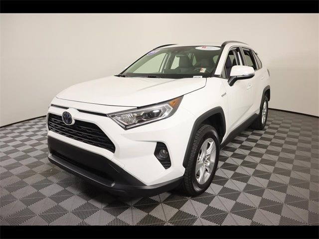 2021 Toyota RAV4 Hybrid XLE