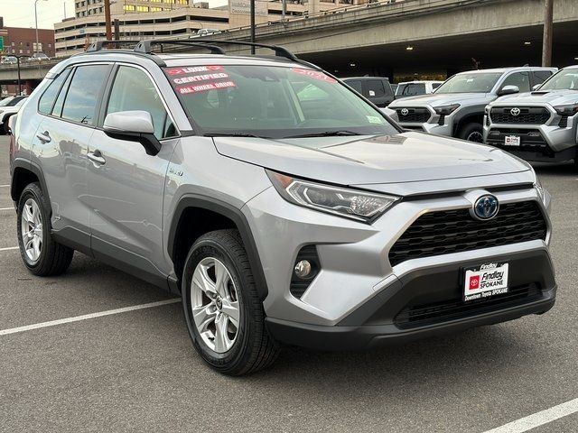 2021 Toyota RAV4 Hybrid XLE