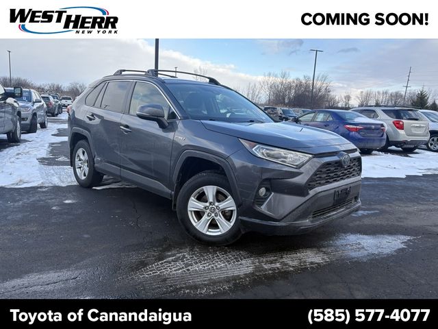 2021 Toyota RAV4 Hybrid XLE