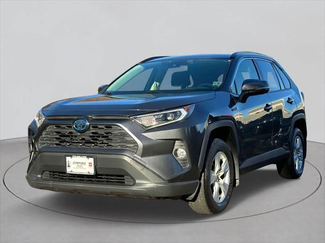 2021 Toyota RAV4 Hybrid XLE