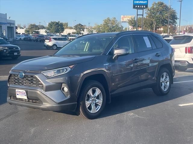 2021 Toyota RAV4 Hybrid XLE