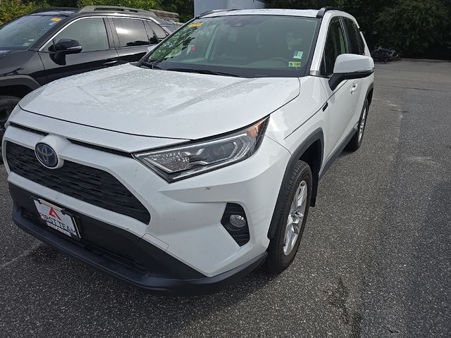 2021 Toyota RAV4 Hybrid XLE