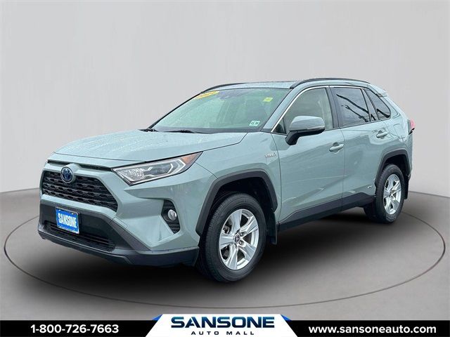 2021 Toyota RAV4 Hybrid XLE