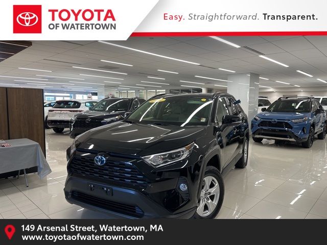 2021 Toyota RAV4 Hybrid XLE