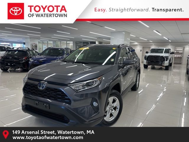 2021 Toyota RAV4 Hybrid XLE