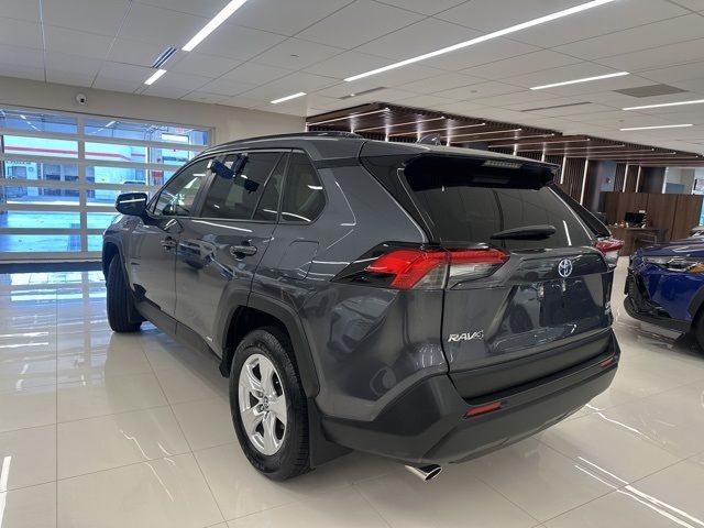 2021 Toyota RAV4 Hybrid XLE