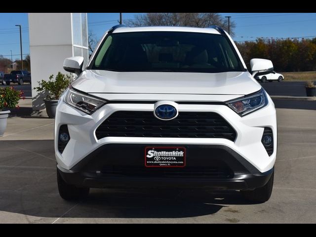 2021 Toyota RAV4 Hybrid XLE