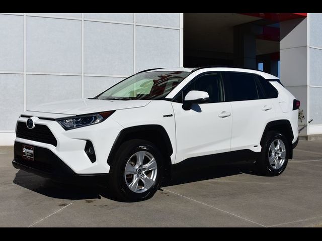 2021 Toyota RAV4 Hybrid XLE