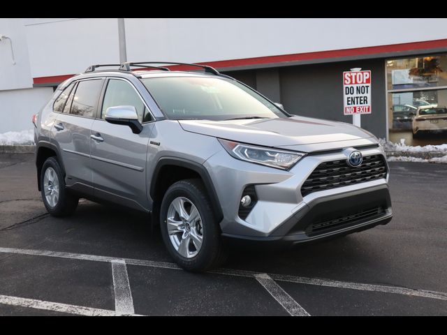 2021 Toyota RAV4 Hybrid XLE