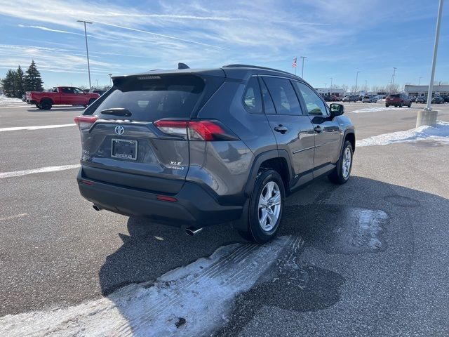 2021 Toyota RAV4 Hybrid XLE