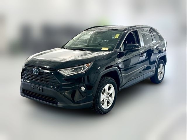 2021 Toyota RAV4 Hybrid XLE