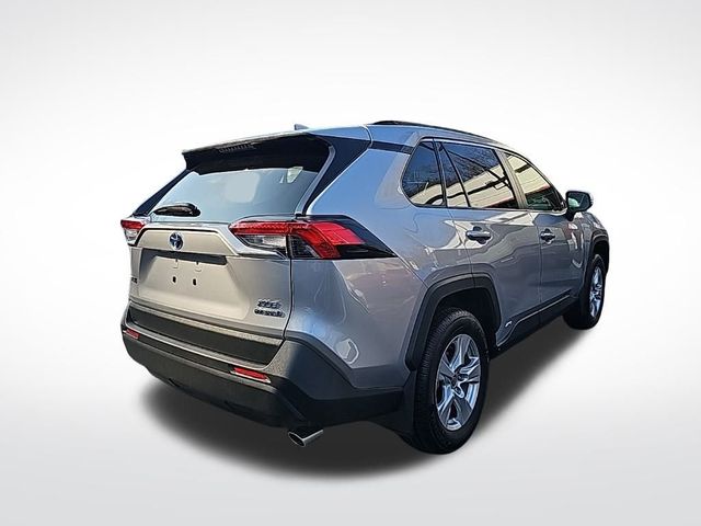 2021 Toyota RAV4 Hybrid XLE