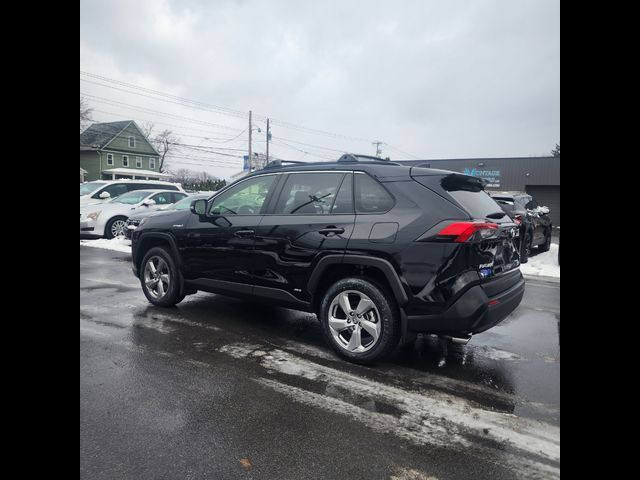 2021 Toyota RAV4 Hybrid XLE Premium