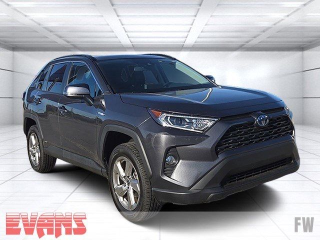 2021 Toyota RAV4 Hybrid XLE Premium