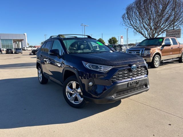 2021 Toyota RAV4 Hybrid XLE Premium