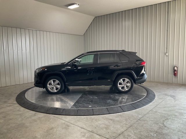 2021 Toyota RAV4 Hybrid XLE Premium