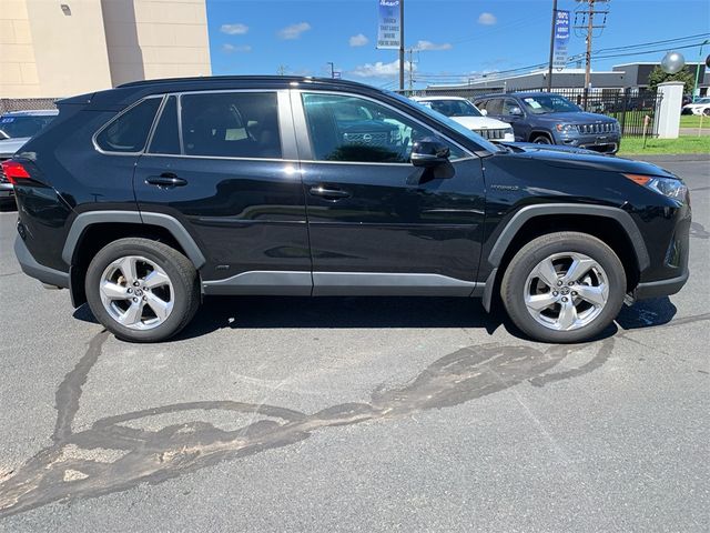 2021 Toyota RAV4 Hybrid XLE Premium