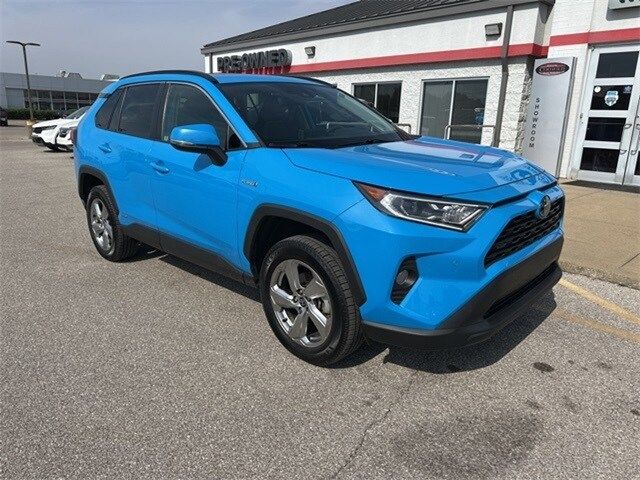 2021 Toyota RAV4 Hybrid XLE Premium