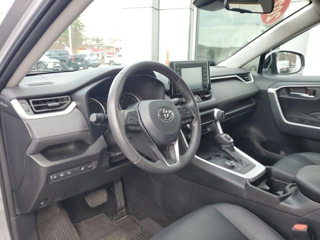 2021 Toyota RAV4 Hybrid XLE Premium