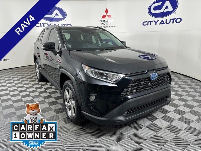 2021 Toyota RAV4 Hybrid XLE Premium