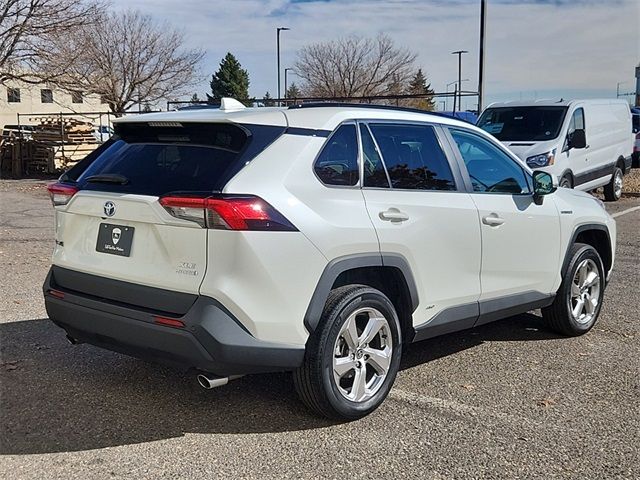 2021 Toyota RAV4 Hybrid XLE Premium