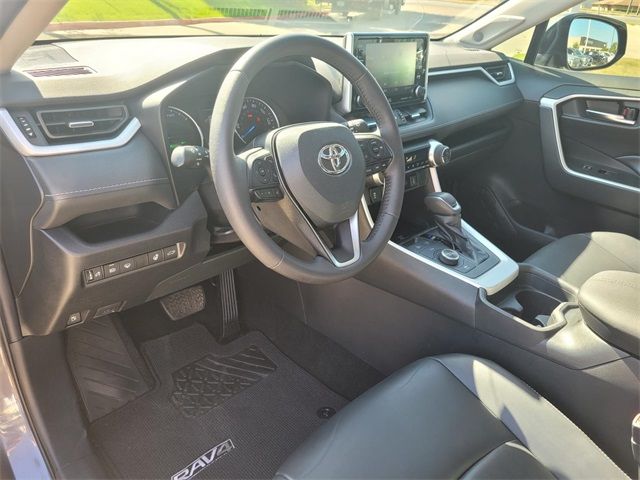 2021 Toyota RAV4 Hybrid XLE Premium