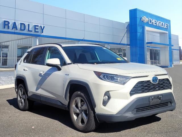 2021 Toyota RAV4 Hybrid XLE Premium