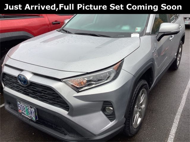 2021 Toyota RAV4 Hybrid XLE Premium