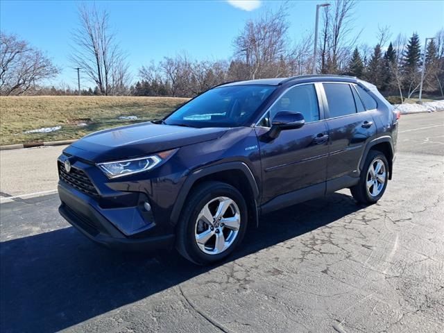 2021 Toyota RAV4 Hybrid XLE Premium