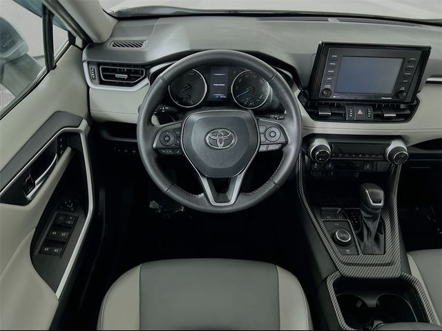 2021 Toyota RAV4 Hybrid XLE Premium