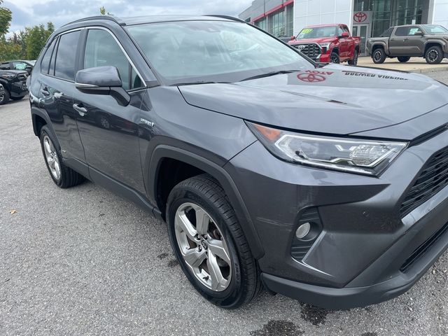 2021 Toyota RAV4 Hybrid XLE Premium