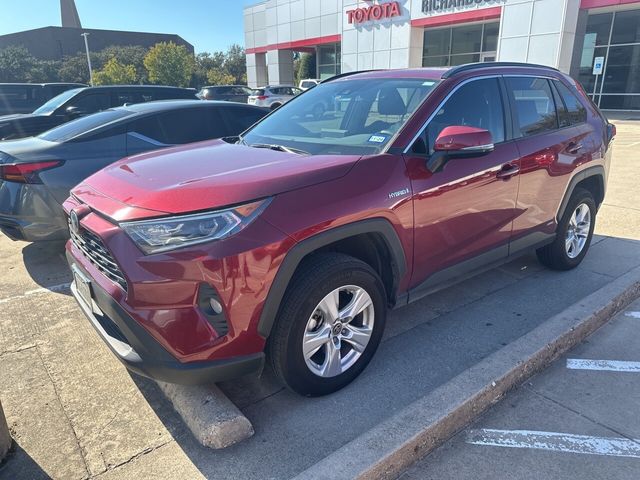 2021 Toyota RAV4 Hybrid XLE