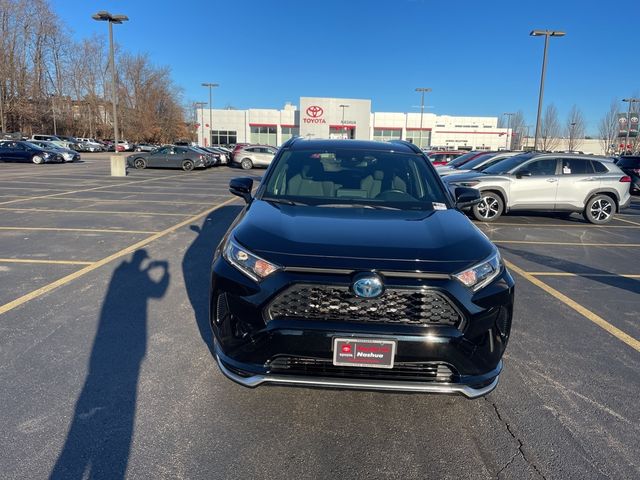 2021 Toyota RAV4 Prime SE