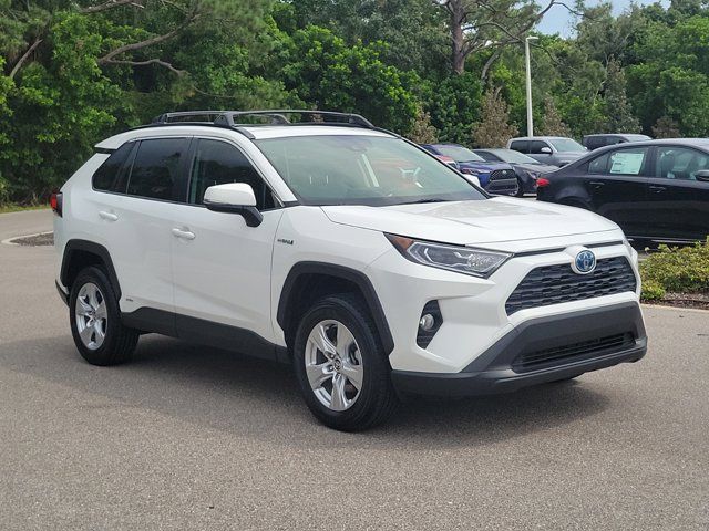 2021 Toyota RAV4 Hybrid XLE