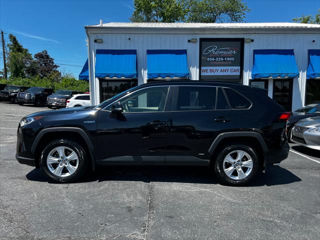 2021 Toyota RAV4 Hybrid XLE