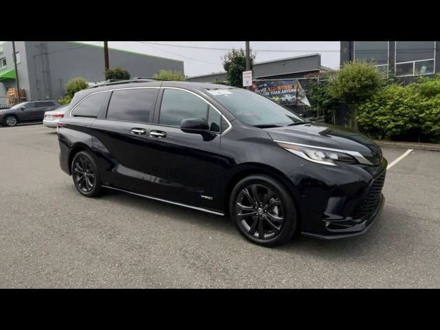 2021 Toyota Sienna XSE