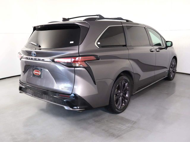 2021 Toyota Sienna XSE