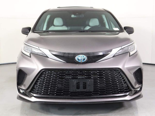 2021 Toyota Sienna XSE