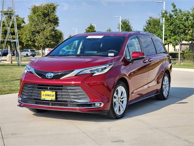 2021 Toyota Sienna Platinum