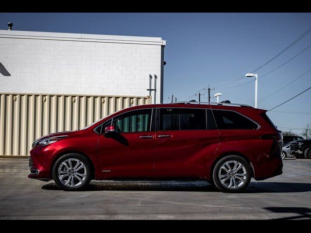 2021 Toyota Sienna Platinum