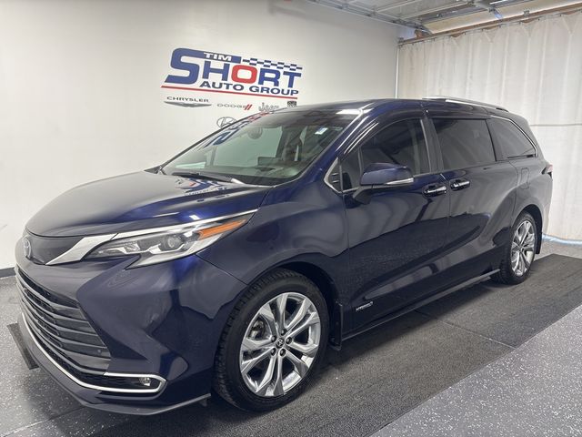 2021 Toyota Sienna Platinum