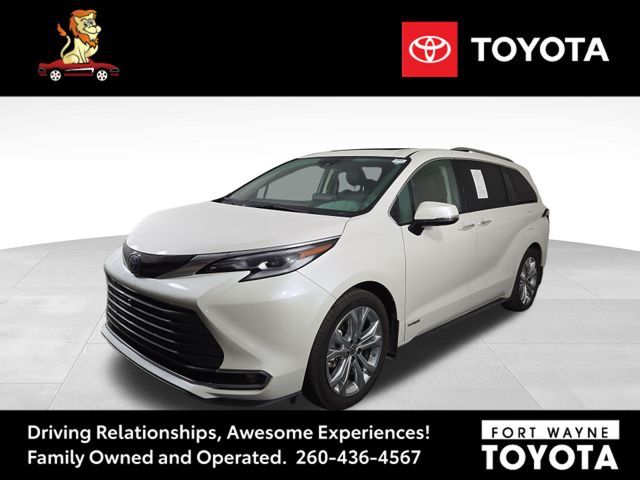 2021 Toyota Sienna Platinum