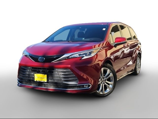 2021 Toyota Sienna Platinum