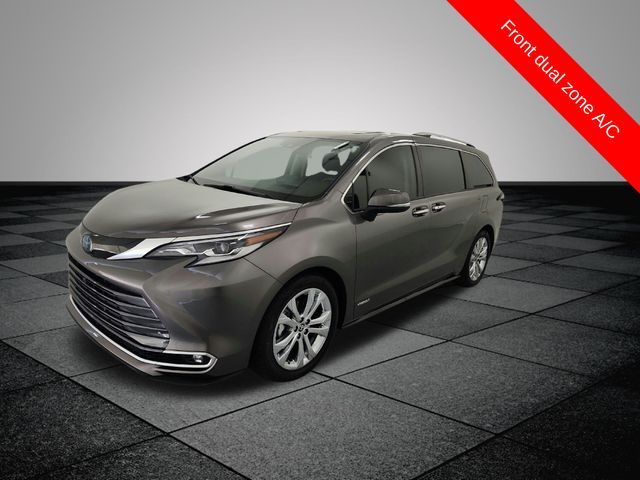 2021 Toyota Sienna Platinum