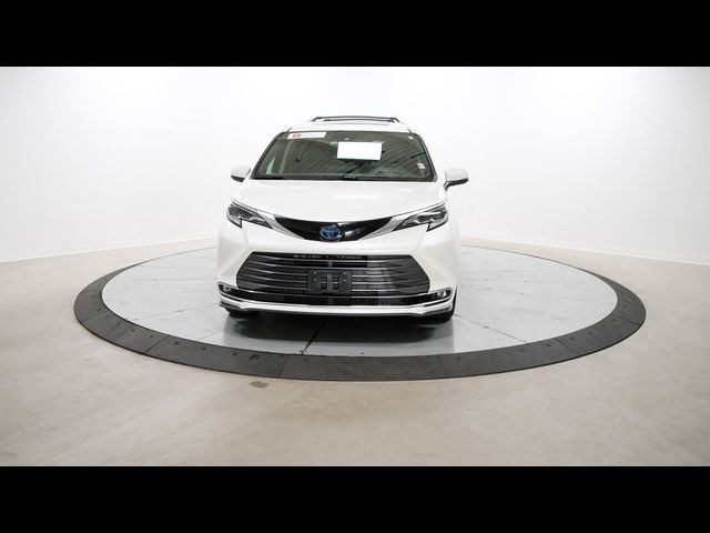 2021 Toyota Sienna Platinum