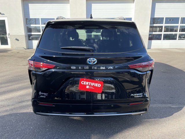 2021 Toyota Sienna Platinum