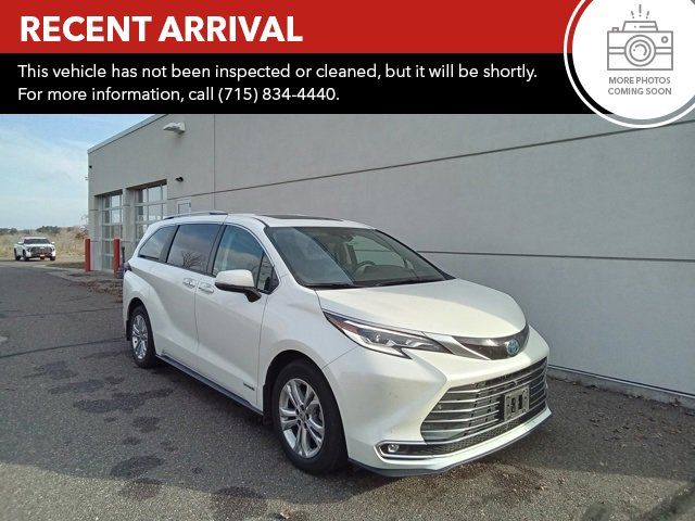 2021 Toyota Sienna Platinum