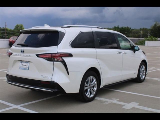 2021 Toyota Sienna Platinum