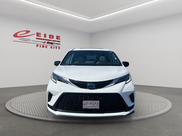 2021 Toyota Sienna XSE